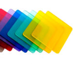 Plancha de acrílico transparente de 3 mm en tamaño 1220 x 2440 mm, ideal para ventanas, exhibidores, señalética y proyectos de decoración e iluminación